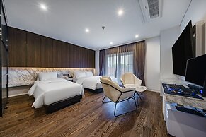 Hotel Amare