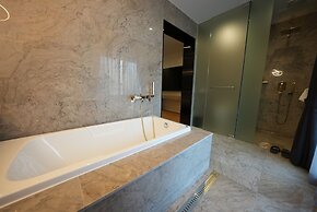 Hotel Amare