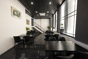 Hotel Amare