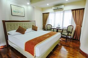 Grand Menteng Hotel