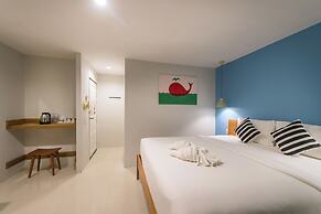 Tiya House Rooms & Cafe