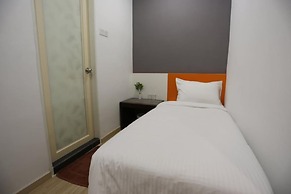 Big Orange Hotel