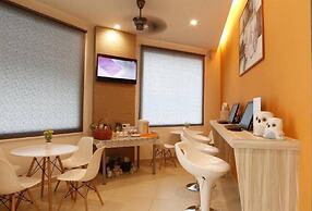 Big Orange Hotel