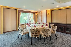 Champasak Grand Hotel