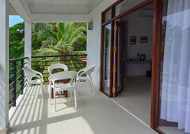 Eva Lanka Hotel