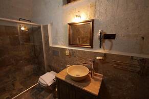 Avanos Suites