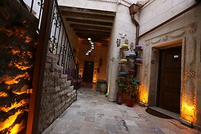 Avanos Suites