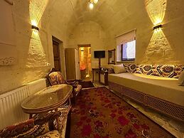 Avanos Suites