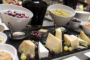 Aria Hotel Budapest by Library Hotel Collection