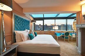 Aria Hotel Budapest by Library Hotel Collection