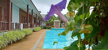 Khum Laanta Resort