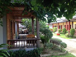 Khum Laanta Resort