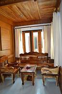 Khum Laanta Resort