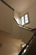 Be Coimbra Hostels