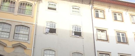 Be Coimbra Hostels