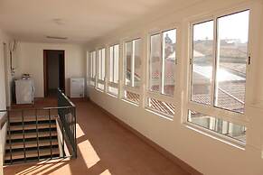 Be Coimbra Hostels
