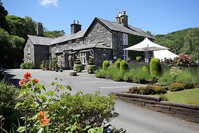 Aberdunant Hall