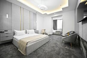 Imperial Palace Hotel