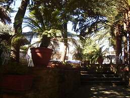 Hotel Eden