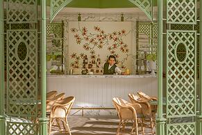 Saint James Paris - Relais & Chateaux
