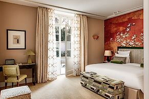 Saint James Paris - Relais & Chateaux