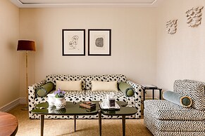 Saint James Paris - Relais & Chateaux