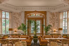 Saint James Paris - Relais & Chateaux