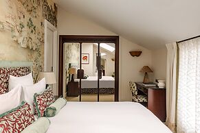 Saint James Paris - Relais & Chateaux