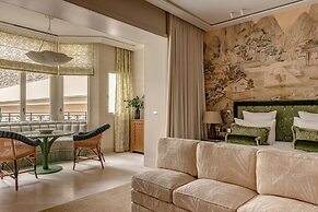 Saint James Paris - Relais & Chateaux