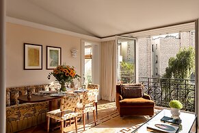 Saint James Paris - Relais & Chateaux