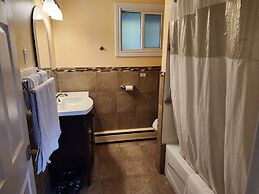 Sun Parlor Motel