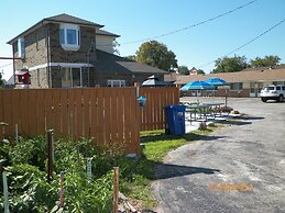 Sun Parlor Motel
