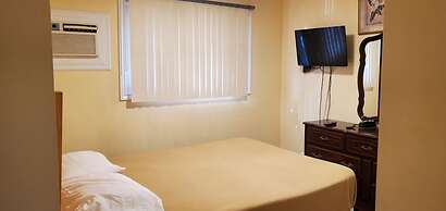 Sun Parlor Motel