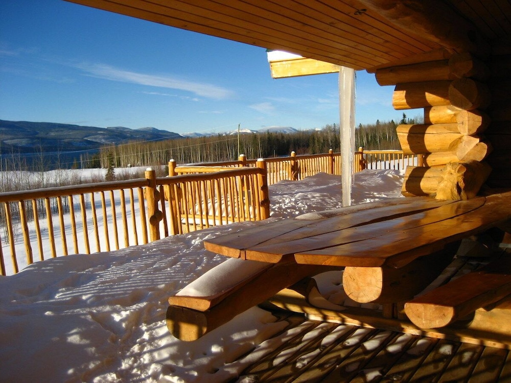 Williston Lake Resort