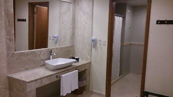 Convair Hotel