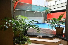 Convair Hotel