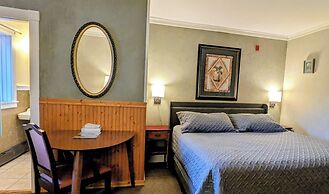 The Jay Village Inn