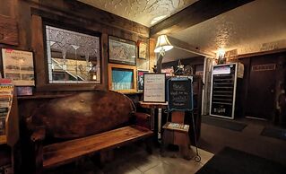 The Jay Village Inn