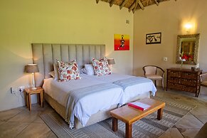 Chrislin African Lodge