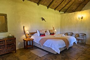 Chrislin African Lodge