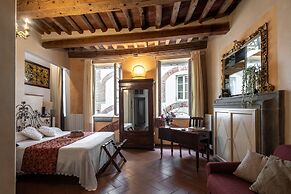 La Tosca rooms