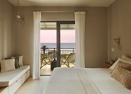 F ZEEN KEFALONIA - Adults Only