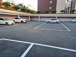Pine Grove Hotel