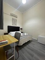 Hostal Balmes Centro