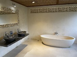 Sawah Indah Villa