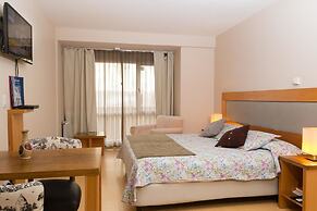 San Martin Suites