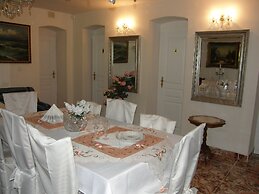 Hotel Garni