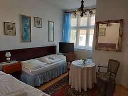 Hotel Garni
