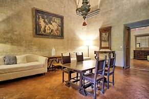 Castello di Montegufoni