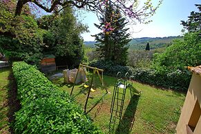 Castello di Montegufoni